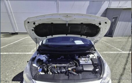 Hyundai Solaris II рестайлинг, 2013 год, 990 000 рублей, 17 фотография