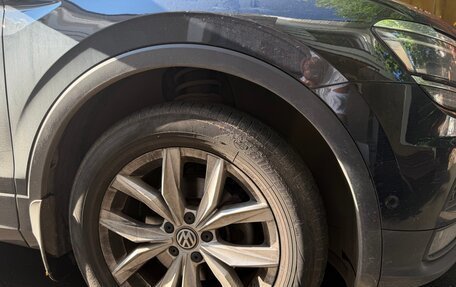 Volkswagen Tiguan II, 2020 год, 3 470 000 рублей, 4 фотография