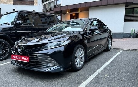Toyota Camry, 2018 год, 2 500 000 рублей, 6 фотография