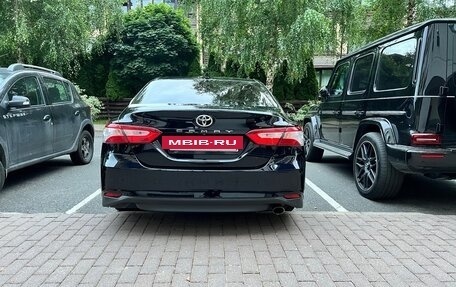 Toyota Camry, 2018 год, 2 500 000 рублей, 4 фотография