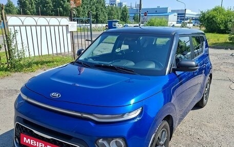 KIA Soul III, 2020 год, 1 750 000 рублей, 2 фотография