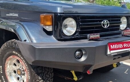 Toyota Land Cruiser 70, 1992 год, 3 500 000 рублей, 19 фотография