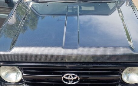 Toyota Land Cruiser 70, 1992 год, 3 500 000 рублей, 29 фотография