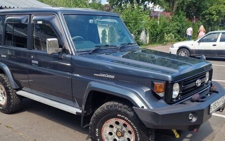 Toyota Land Cruiser 70, 1992 год, 3 500 000 рублей, 37 фотография
