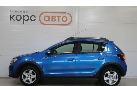 Renault Sandero II рестайлинг, 2017 год, 1 192 000 рублей, 2 фотография
