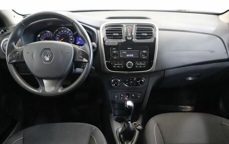Renault Sandero II рестайлинг, 2017 год, 1 192 000 рублей, 11 фотография