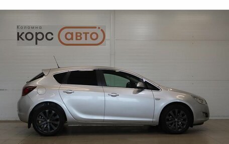 Opel Astra J, 2010 год, 629 000 рублей, 4 фотография