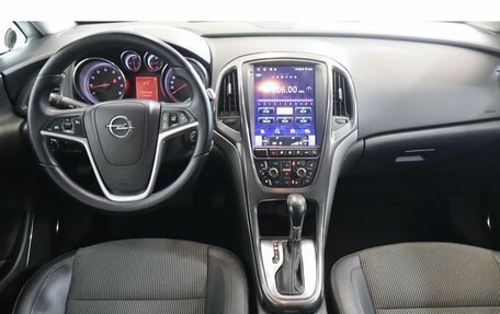 Opel Astra J, 2010 год, 629 000 рублей, 11 фотография