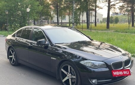 BMW 5 серия, 2011 год, 1 750 000 рублей, 3 фотография