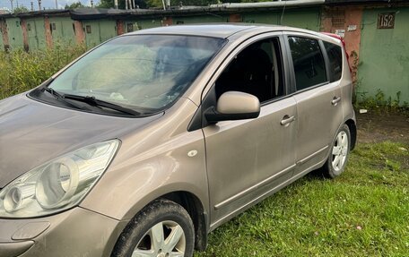 Nissan Note II рестайлинг, 2010 год, 700 000 рублей, 2 фотография