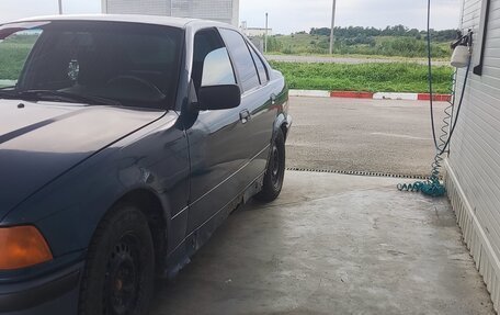 BMW 3 серия, 1991 год, 110 000 рублей, 2 фотография