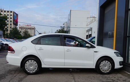 Volkswagen Polo VI (EU Market), 2018 год, 950 000 рублей, 4 фотография