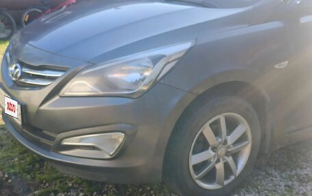 Hyundai Solaris II рестайлинг, 2016 год, 450 000 рублей, 3 фотография