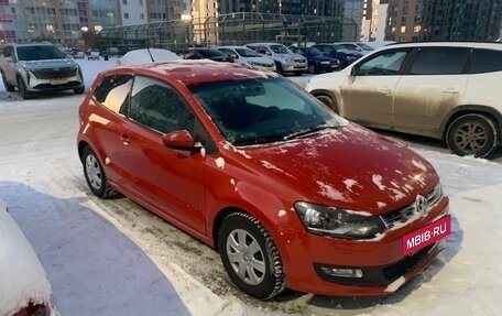 Volkswagen Polo VI (EU Market), 2010 год, 560 000 рублей, 2 фотография