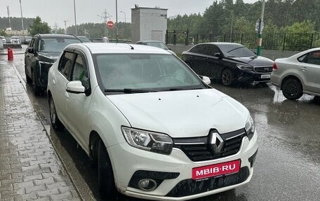 Renault Logan II, 2020 год, 800 000 рублей, 1 фотография