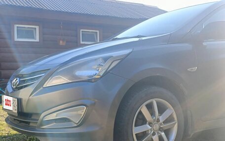 Hyundai Solaris II рестайлинг, 2016 год, 450 000 рублей, 14 фотография