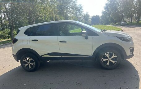 Renault Kaptur I рестайлинг, 2018 год, 790 000 рублей, 3 фотография