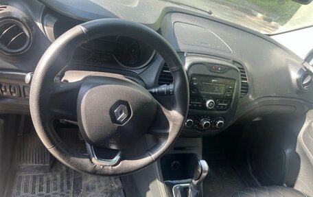 Renault Kaptur I рестайлинг, 2018 год, 790 000 рублей, 4 фотография