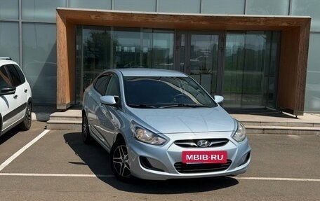 Hyundai Solaris II рестайлинг, 2013 год, 770 000 рублей, 3 фотография