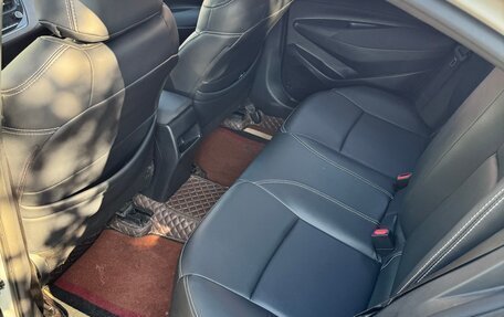 Toyota Corolla, 2021 год, 1 600 000 рублей, 6 фотография