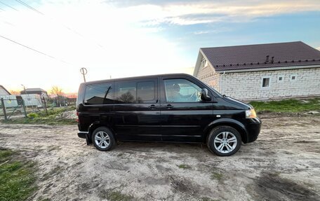 Volkswagen Multivan T5, 2004 год, 1 550 000 рублей, 8 фотография