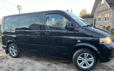 Volkswagen Multivan T5, 2004 год, 1 550 000 рублей, 9 фотография