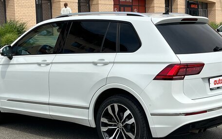 Volkswagen Tiguan II, 2017 год, 2 500 000 рублей, 9 фотография