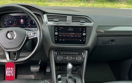 Volkswagen Tiguan II, 2017 год, 2 500 000 рублей, 19 фотография