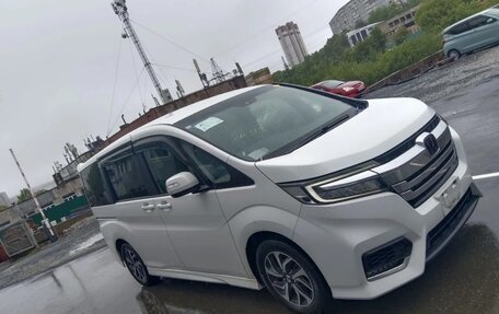 Honda Stepwgn IV, 2021 год, 2 600 000 рублей, 5 фотография