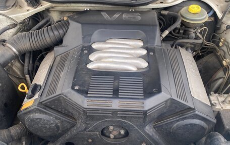 Audi 100, 1992 год, 380 000 рублей, 8 фотография