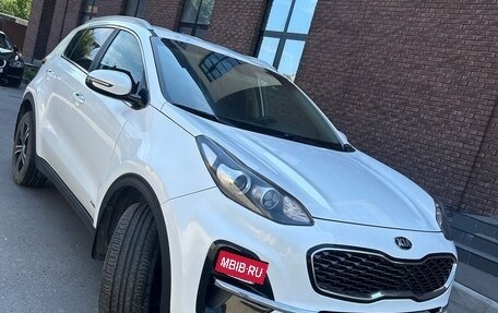 KIA Sportage IV рестайлинг, 2019 год, 2 550 000 рублей, 2 фотография