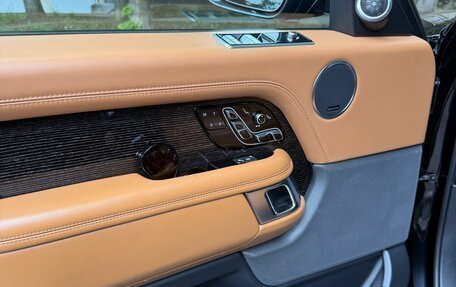 Land Rover Range Rover IV рестайлинг, 2018 год, 7 400 000 рублей, 15 фотография