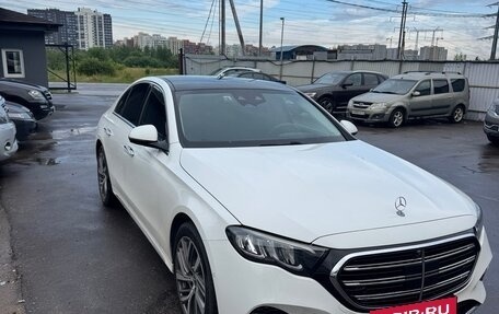 Mercedes-Benz E-Класс, 2024 год, 6 300 000 рублей, 4 фотография