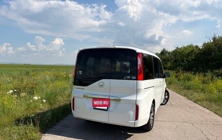 Honda Stepwgn IV, 2016 год, 1 750 000 рублей, 4 фотография