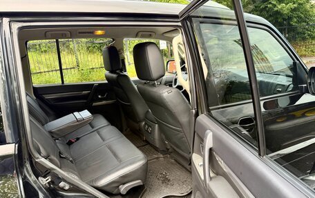 Mitsubishi Pajero IV, 2014 год, 2 499 999 рублей, 6 фотография