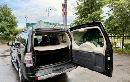 Mitsubishi Pajero IV, 2014 год, 2 499 999 рублей, 7 фотография