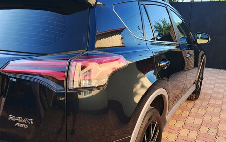 Toyota RAV4, 2017 год, 2 310 000 рублей, 6 фотография