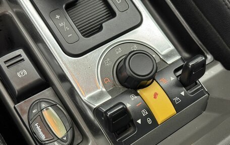 Land Rover Discovery III, 2006 год, 1 070 000 рублей, 21 фотография