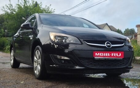 Opel Astra J, 2014 год, 699 000 рублей, 2 фотография