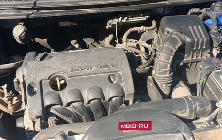 KIA Cerato III, 2010 год, 500 000 рублей, 6 фотография