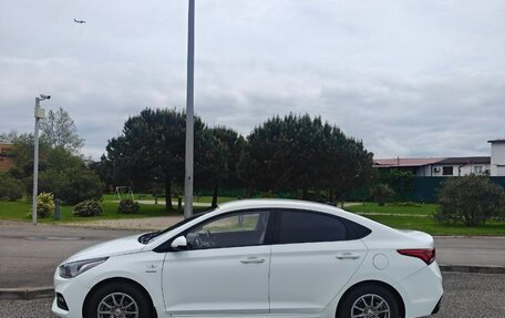 Hyundai Solaris II рестайлинг, 2019 год, 1 500 000 рублей, 2 фотография