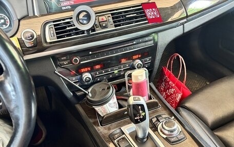 BMW 7 серия, 2013 год, 2 200 000 рублей, 13 фотография