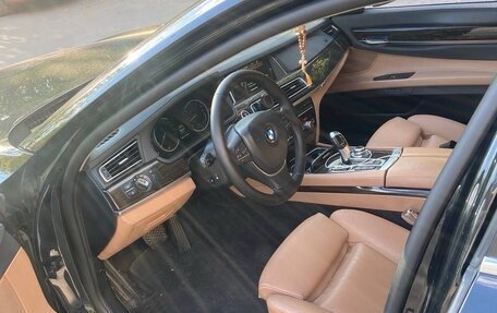 BMW 7 серия, 2013 год, 2 050 000 рублей, 6 фотография