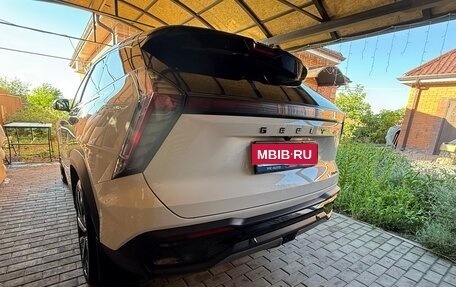 Geely Atlas, 2023 год, 2 550 000 рублей, 21 фотография