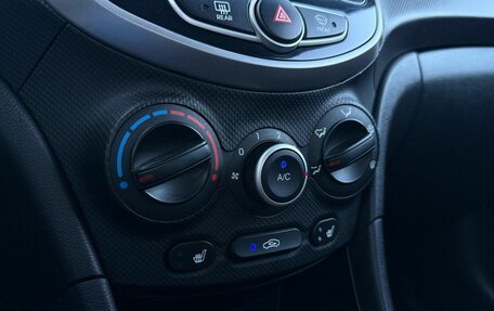 Hyundai Solaris II рестайлинг, 2012 год, 849 000 рублей, 18 фотография
