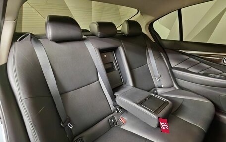 Infiniti Q50 I рестайлинг, 2017 год, 2 245 000 рублей, 17 фотография