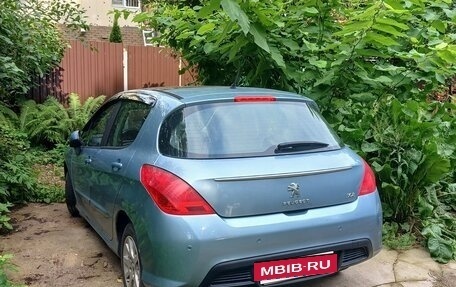 Peugeot 308 II, 2011 год, 535 000 рублей, 2 фотография