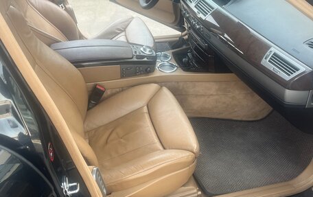 BMW 7 серия, 2006 год, 1 200 000 рублей, 21 фотография