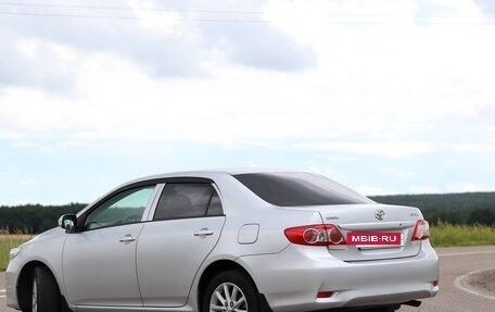 Toyota Corolla, 2011 год, 1 200 000 рублей, 4 фотография