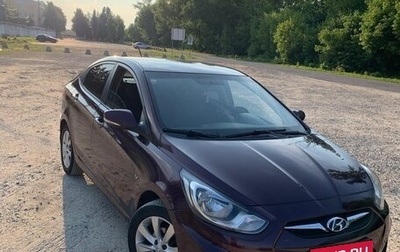 Hyundai Solaris II рестайлинг, 2011 год, 750 000 рублей, 1 фотография